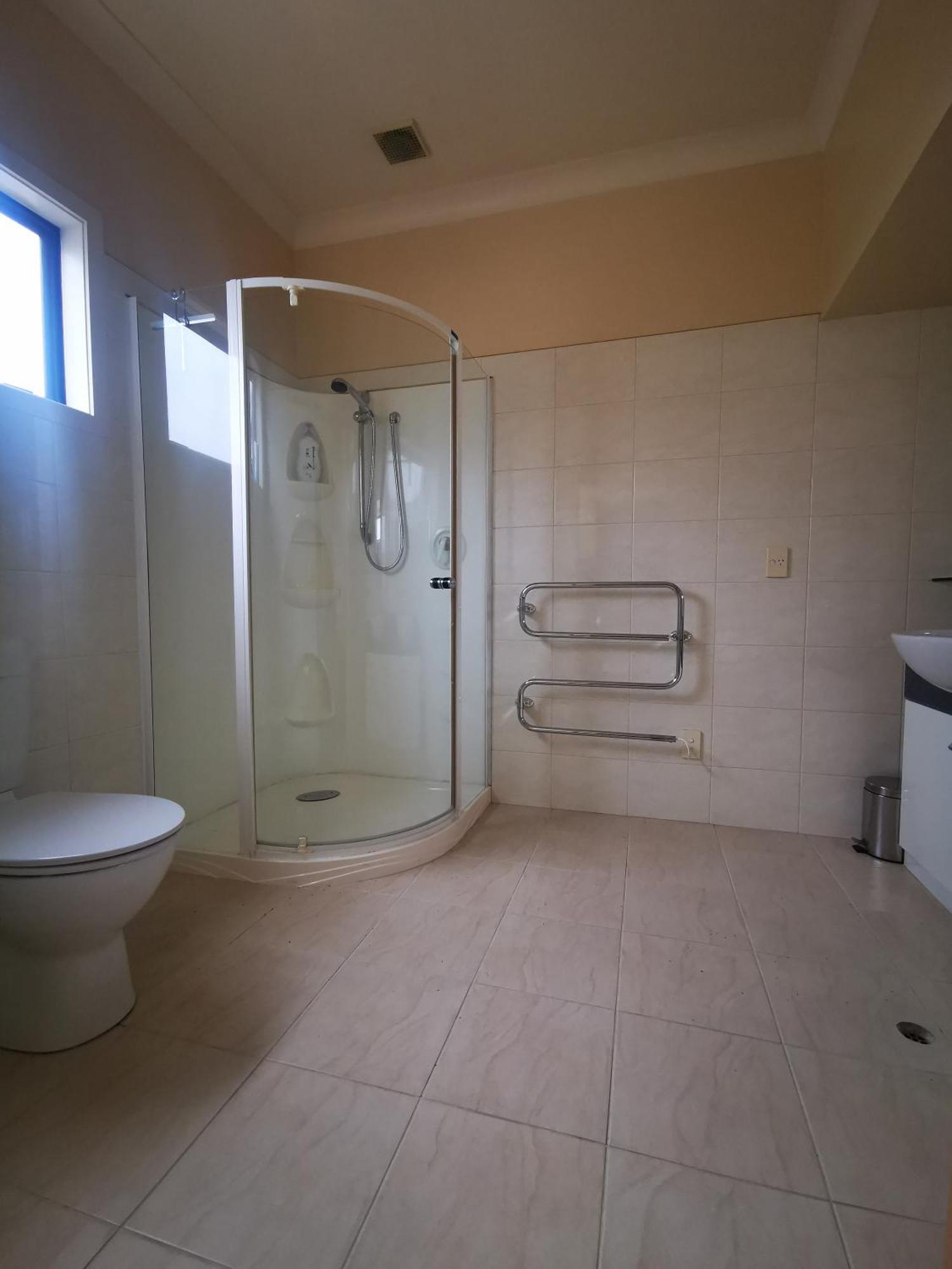 Large Luxury Apartment Located Right In Town Taupo Exterior photo